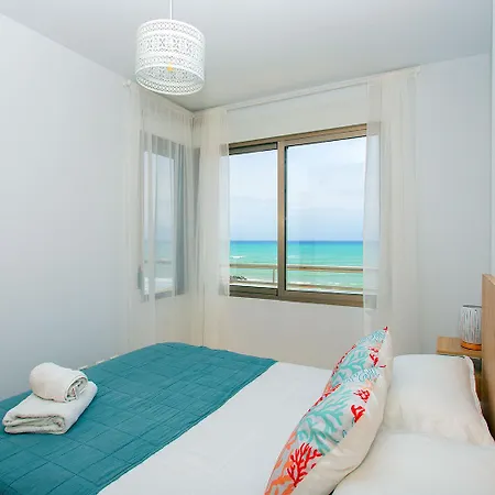 Playa Near Апартаменти Торрев'єха